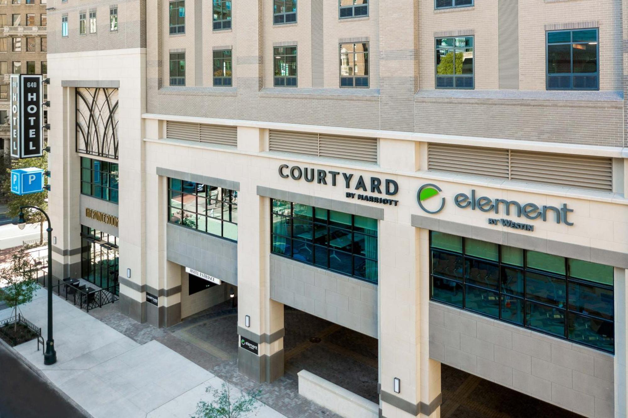 ホテル Courtyard By Marriott Atlanta Midtown エクステリア 写真